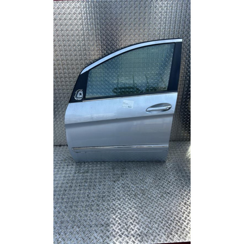 Porte avant gauche MERCEDES CLASSE B 245