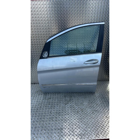 Porte avant gauche MERCEDES CLASSE B 245 Photo n°1