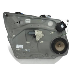 Moteur leve vitre avant gauche MERCEDES CLASSE B 245 Photo n°3