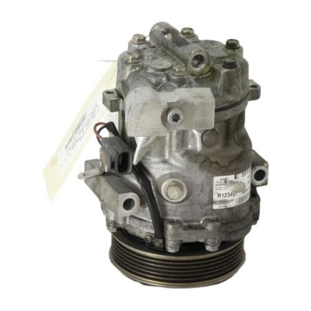 Compresseur clim FIAT FIORINO 3 Photo n°1