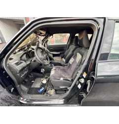 Attache ceinture arriere droit SUZUKI SWIFT 5 Photo n°8