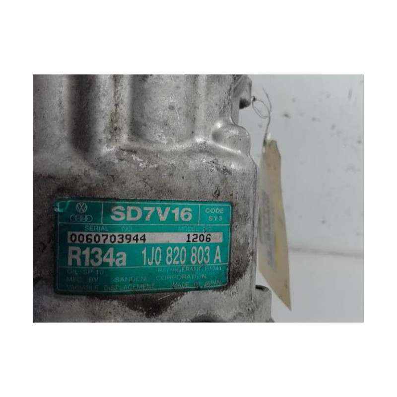 Compresseur clim VOLKSWAGEN GOLF 4