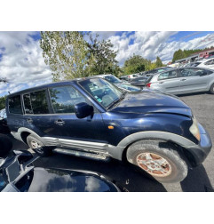 Porte arriere gauche MITSUBISHI PAJERO 3 Photo n°11