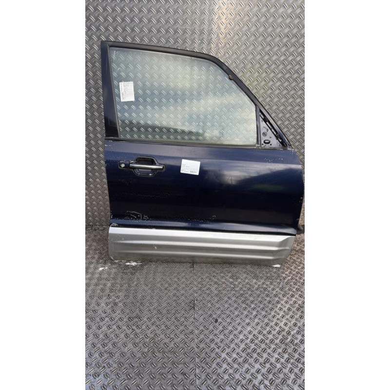 Porte avant droit MITSUBISHI PAJERO 3