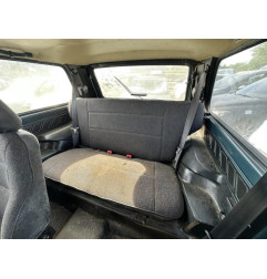 Attache ceinture avant droit LADA NIVA Photo n°16