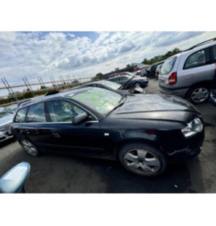 Feu arriere secondaire droit (feux) AUDI A4 2 Photo n°15