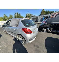 Compresseur clim PEUGEOT 207 Photo n°18