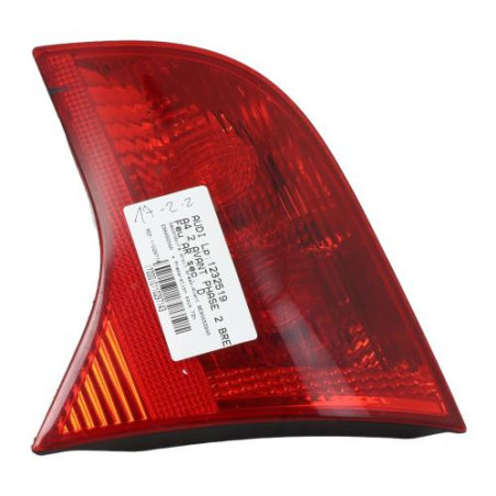 Feu arriere secondaire droit (feux) AUDI A4 2 Photo n°1