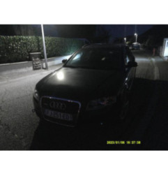 Feu arriere secondaire droit (feux) AUDI A4 2 Photo n°9
