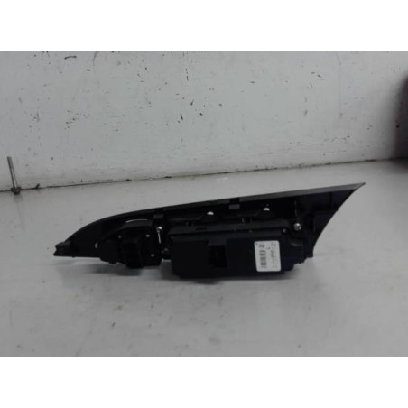 Interrupteur de leve vitre avant gauche MAZDA 3 1 Photo n°1