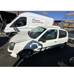 Feu arriere principal droit (feux) RENAULT CLIO 2 Photo n°11