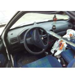 Feu arriere principal droit (feux) PEUGEOT 106 Photo n°6