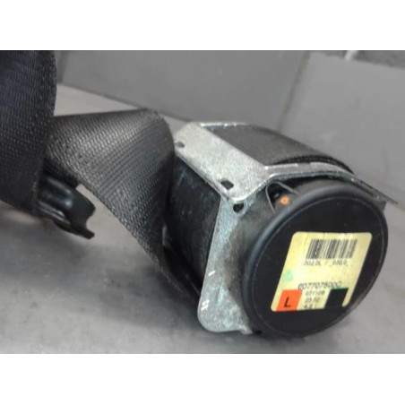 Ceinture avant gauche OPEL CORSA D