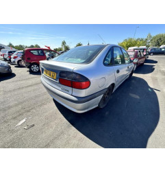 Compteur RENAULT LAGUNA 1 Photo n°20