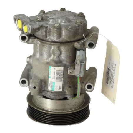 Compresseur clim RENAULT CLIO 3 Photo n°2