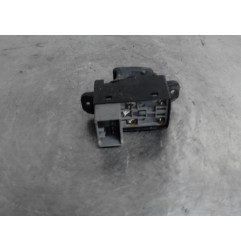 Interrupteur de leve vitre avant droit CHEVROLET AVEO 1 Photo n°1