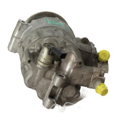 Compresseur clim AUDI A3 2 Photo n°3