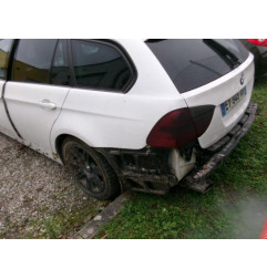 Cache moteur  BMW SERIE 3 E91 Photo n°15