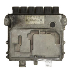 Calculateur moteur MERCEDES CLASSE C 205 Photo n°6
