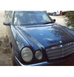 Feu arriere principal droit (feux) MERCEDES CLASSE E 210 Photo n°9