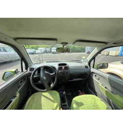 Compresseur clim OPEL AGILA A Photo n°12