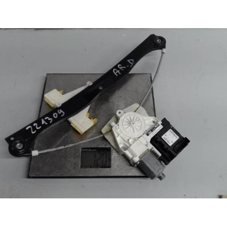Moteur leve vitre arriere droit AUDI A3 2 Photo n°1