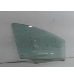 Vitre avant droit PEUGEOT 207 Photo n°1