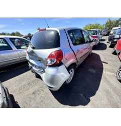 Vitre avant gauche RENAULT CLIO 3 Photo n°12