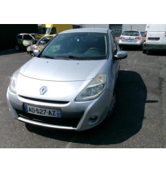 Vitre avant gauche RENAULT CLIO 3 Photo n°14