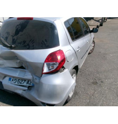 Vitre avant gauche RENAULT CLIO 3 Photo n°16