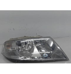 Optique avant principal droit (feux)(phare) SKODA OCTAVIA 2 Photo n°1