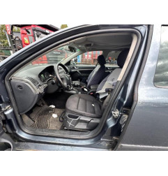 Optique avant principal droit (feux)(phare) SKODA OCTAVIA 2 Photo n°8