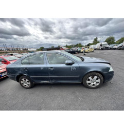 Optique avant principal gauche (feux)(phare) SKODA OCTAVIA 2 Photo n°15