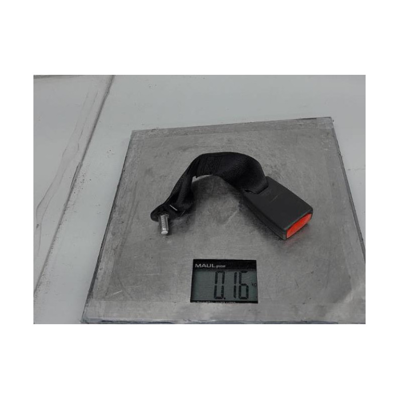 Attache ceinture arriere droit NISSAN NAVARA 1