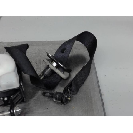 Ceinture arriere gauche NISSAN NAVARA 1