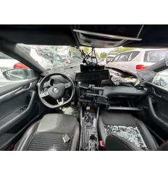 Attache ceinture arriere gauche SKODA OCTAVIA 3 Photo n°11