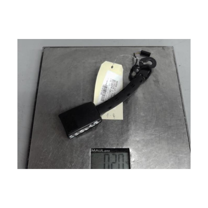 Attache ceinture avant droit SKODA OCTAVIA 3