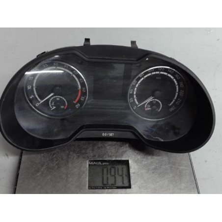 Compteur SKODA OCTAVIA 3 Photo n°1
