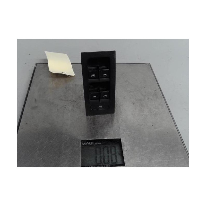 Interrupteur de leve vitre avant gauche SKODA OCTAVIA 3