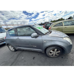 Feu arriere principal droit (feux) SUZUKI SWIFT 3 Photo n°7