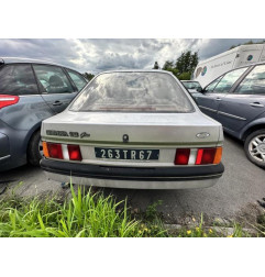 Capot FORD SIERRA Photo n°12
