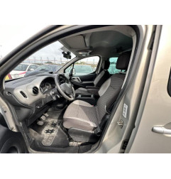 Attache ceinture avant droit PEUGEOT PARTNER 2 Photo n°14