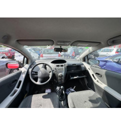 Pompe de direction TOYOTA YARIS 2 Photo n°15