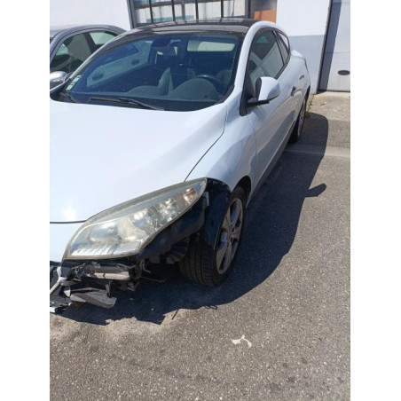 Demarreur RENAULT MEGANE 3 Photo n°1