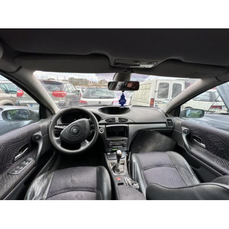Pompe de direction RENAULT LAGUNA 2