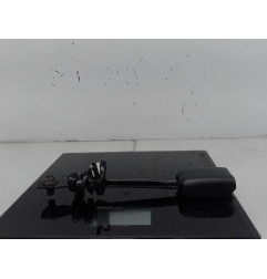 Attache ceinture avant gauche NISSAN JUKE 1 Photo n°1