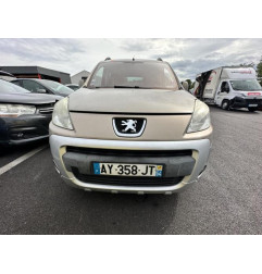 Attache ceinture arriere droit PEUGEOT PARTNER 2 Photo n°9