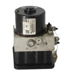 Bloc ABS (freins anti-blocage) OPEL ZAFIRA B Photo n°4