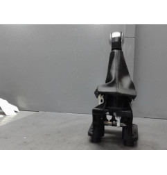 Levier de vitesses PEUGEOT 208 1
