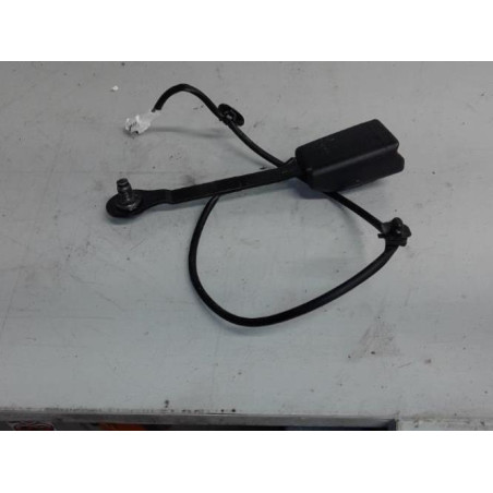 Attache ceinture avant droit RENAULT KADJAR Photo n°1